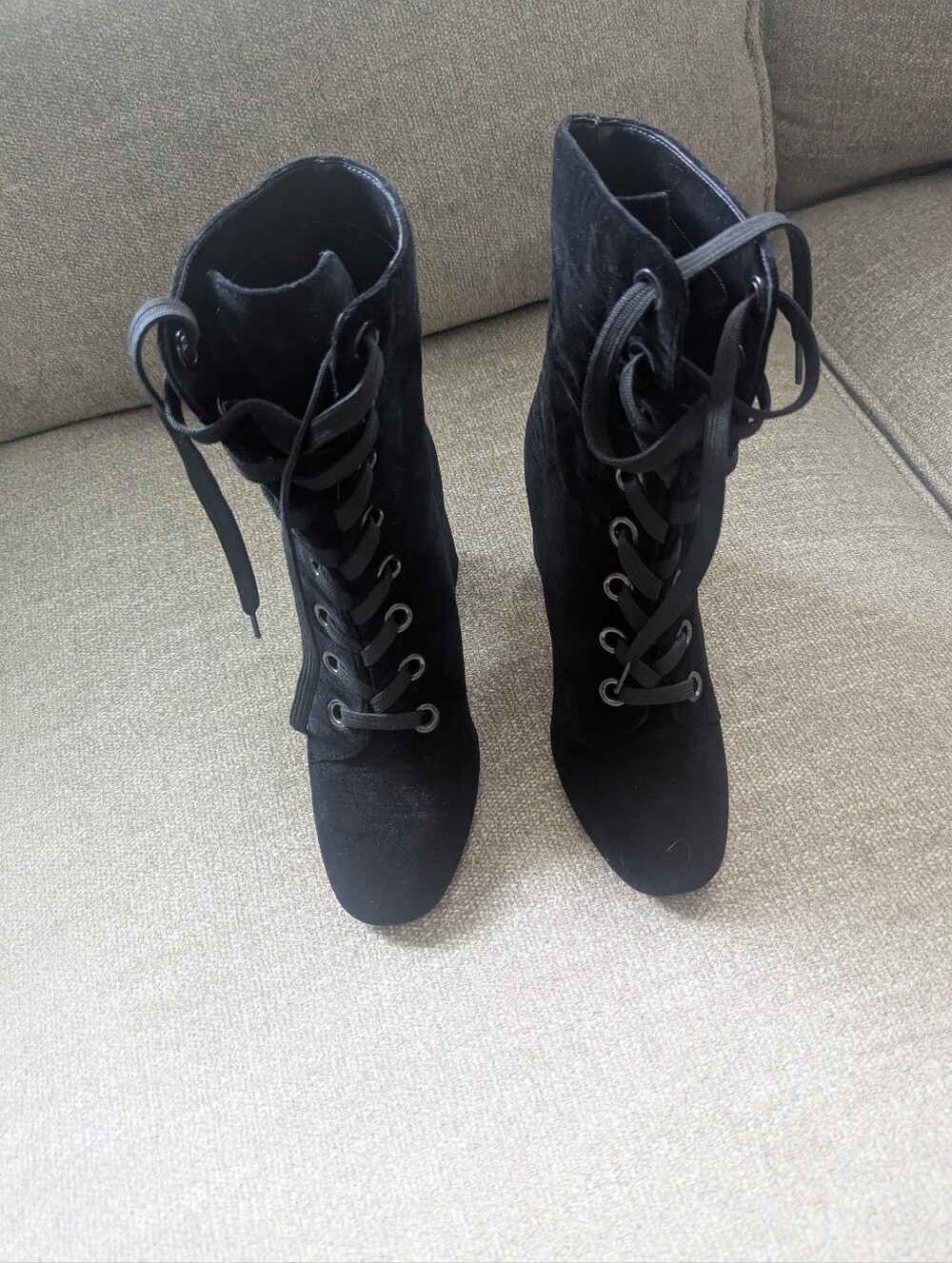 Black Lace-Up Women's Ankle Boots